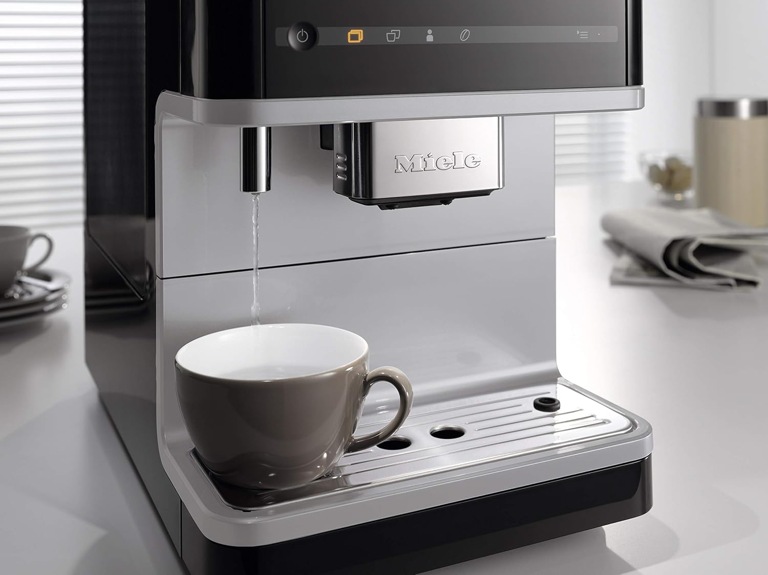 Miele Coffee Machine ( DISPLAY ITEM )