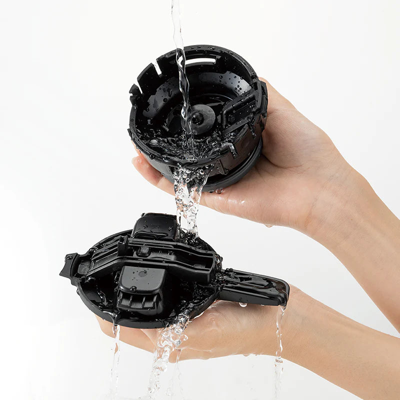 إبريق تقديم ستانليس ستيل V60 بلاس أسود من هاريو