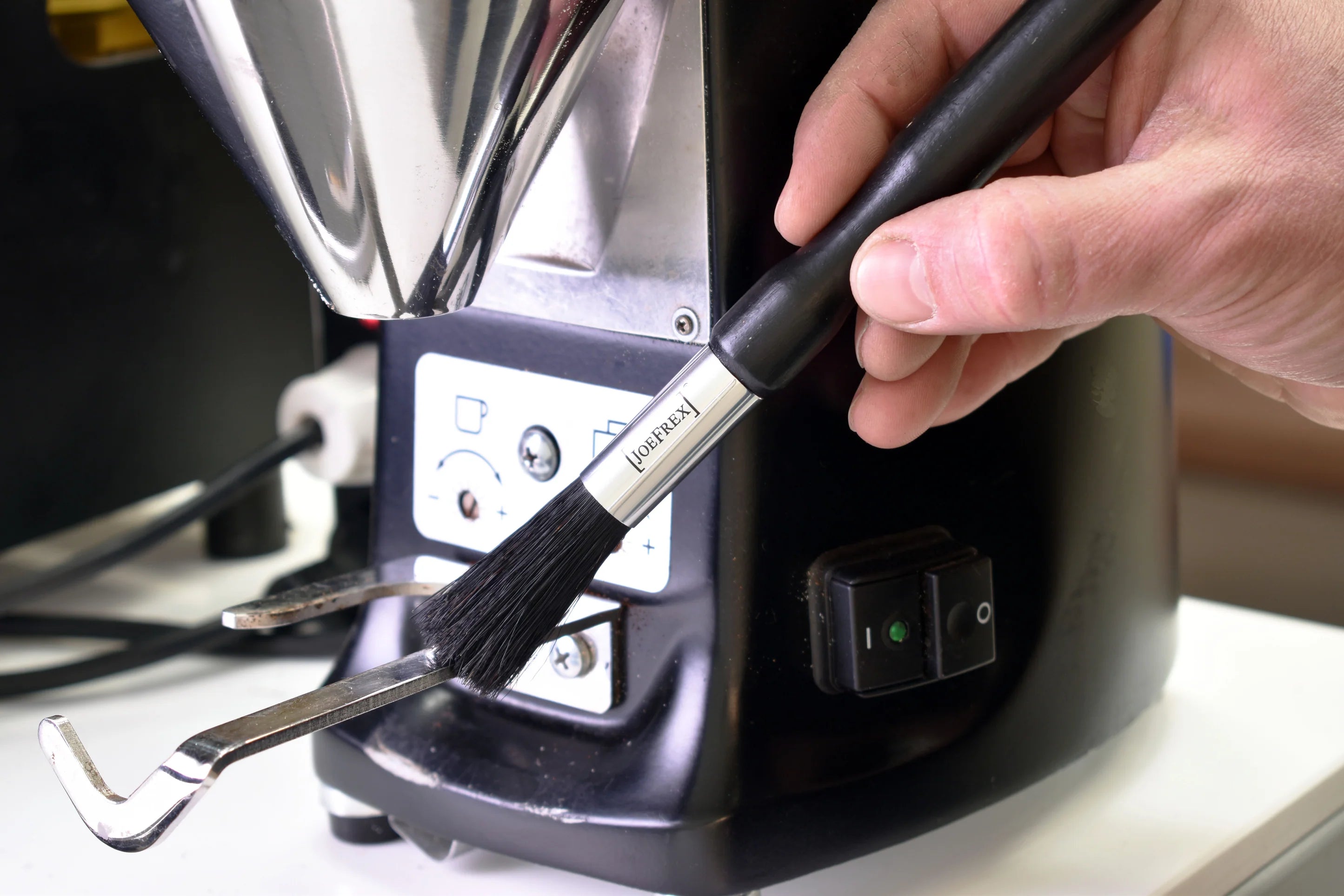 JoeFrex Grinder Brush - Black