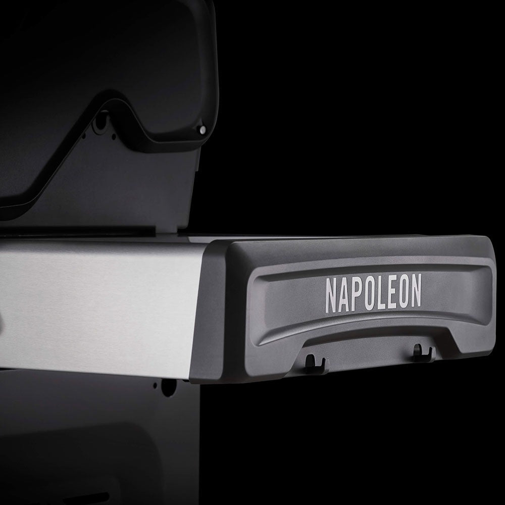 Napoleon Rogue SE 625 Propane Gas Grill with Infrared Rear & Side Burners - Black